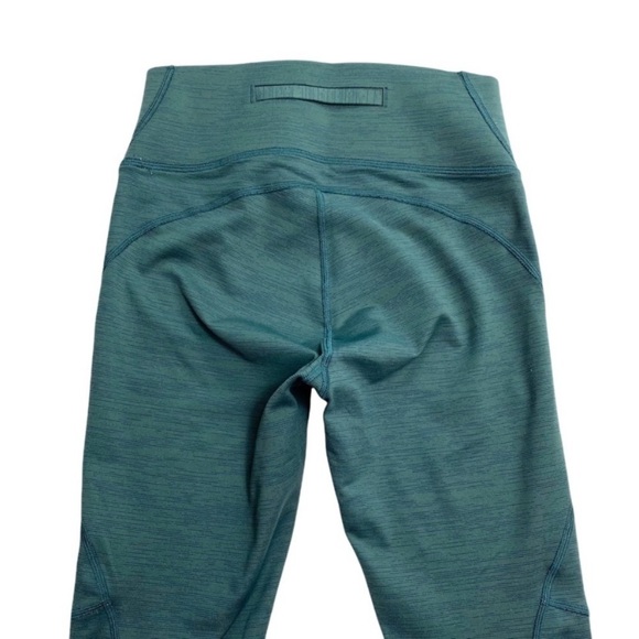 OUTDOOR Voices Core 3/4 Leggings Tights in Ever Green - Picture 6 of 8